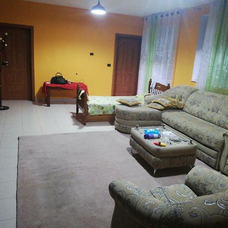 Hotel Albania Golem Ngoại thất bức ảnh